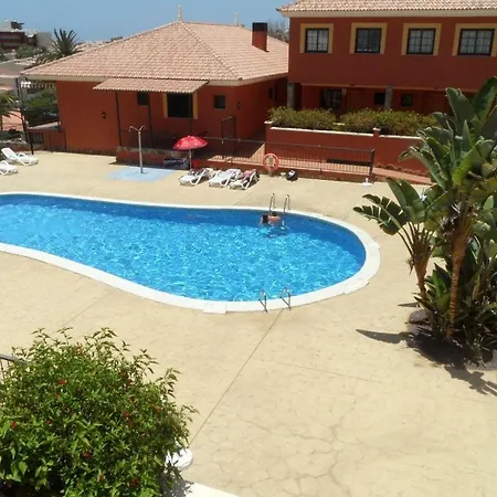 Apartment Valle De Izas Con Piscina Comunitaria