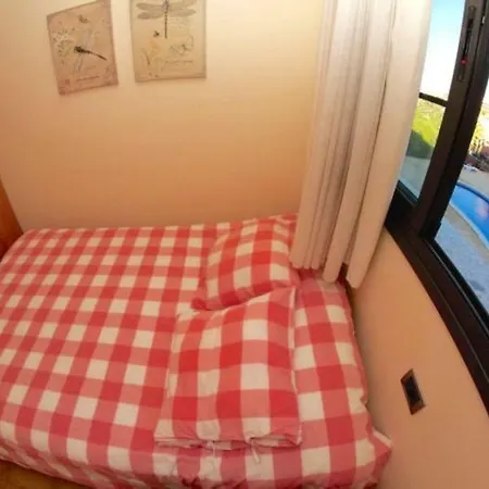 Valle De Izas Con Piscina Comunitaria Apartman